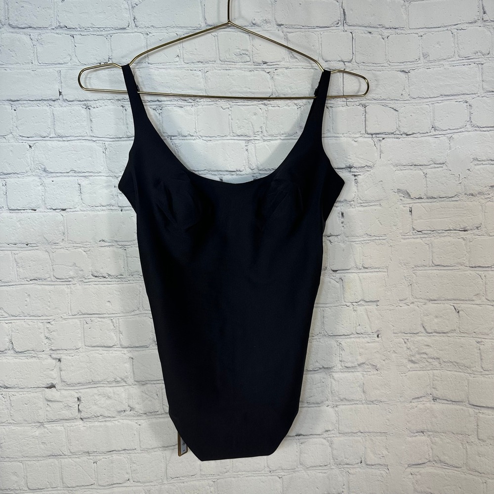 NEW SKIMS Body Scoop Low Back Thong Bodysuit Onyx Black BD-THG-11443W Medium